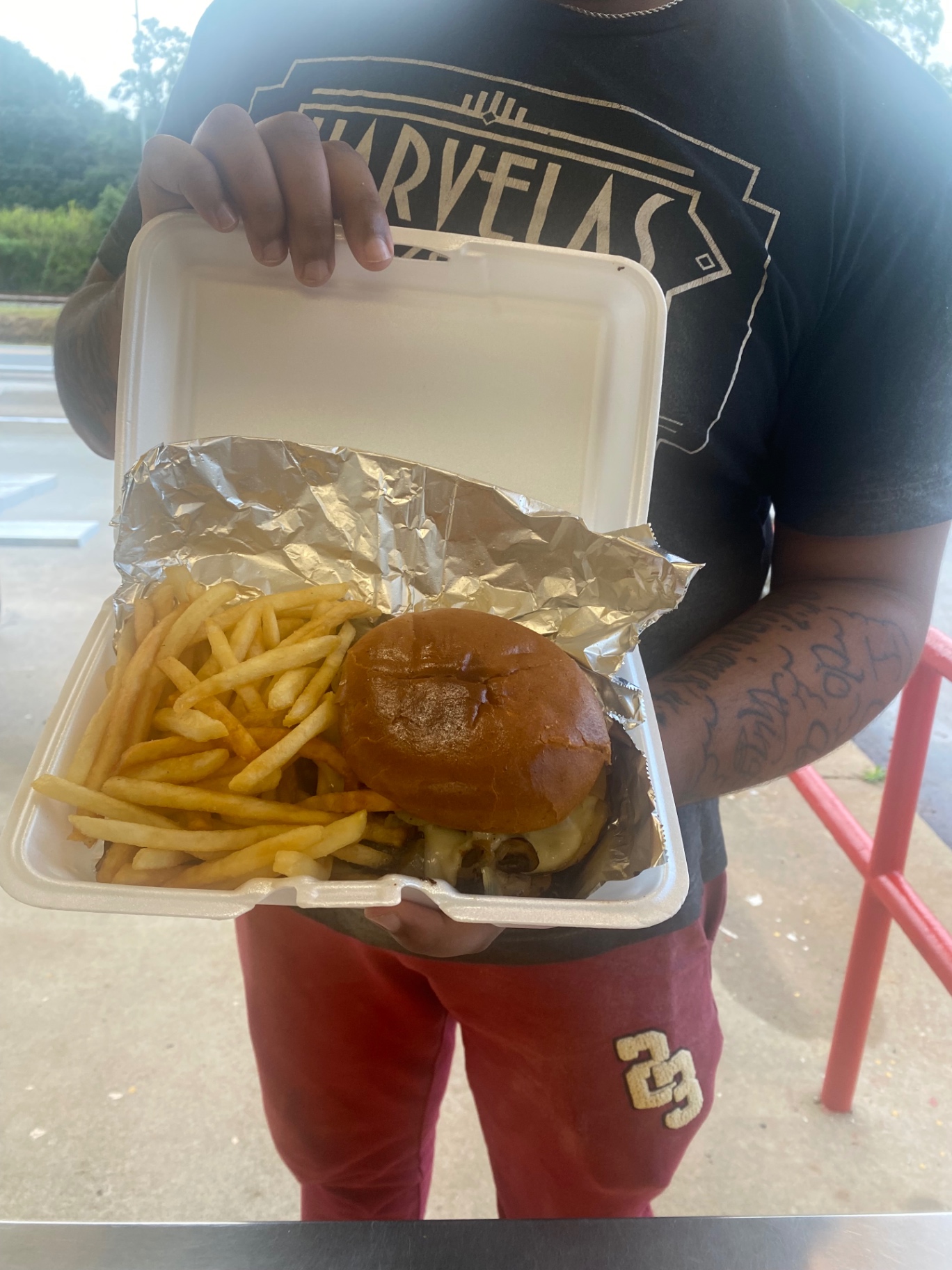 Cheeseburger